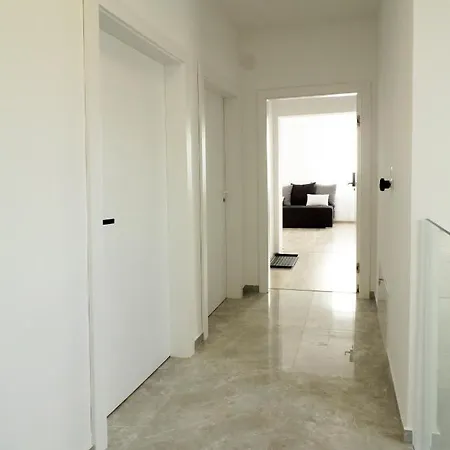 Warzecha Miloszyce Bzowa 40/6 Apartment *